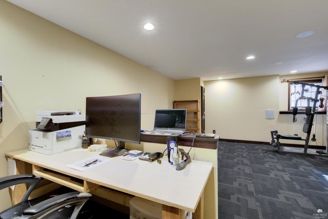 11312 Farnum Run, Milford, KS 66514