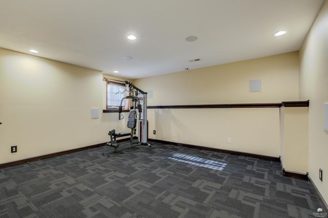 11312 Farnum Run, Milford, KS 66514