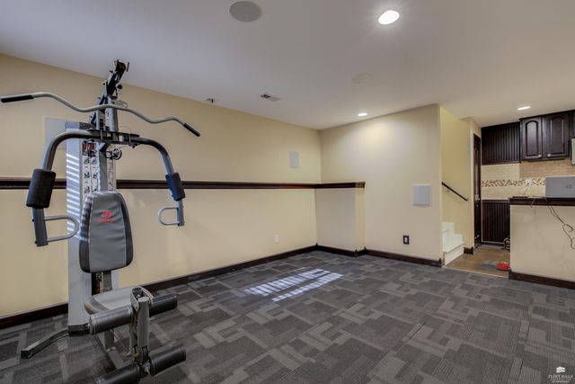 11312 Farnum Run, Milford, KS 66514