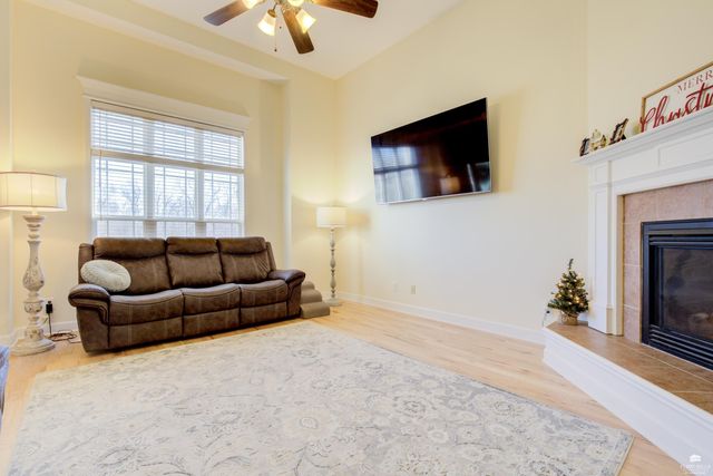 11312 Farnum Run, Milford, KS 66514