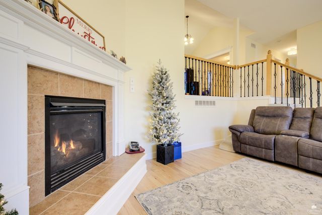 11312 Farnum Run, Milford, KS 66514