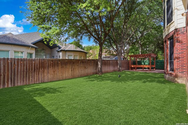 487 Covered Bridge, Schertz, TX 78154
