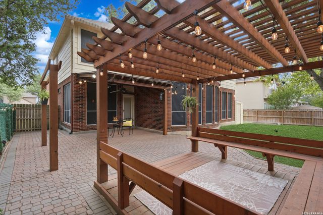 487 Covered Bridge, Schertz, TX 78154