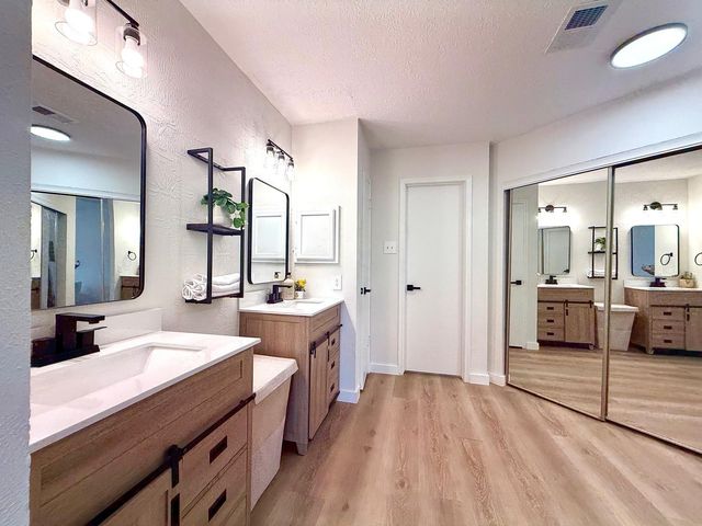 219 Shenandoah Drive, Richmond, TX 77469