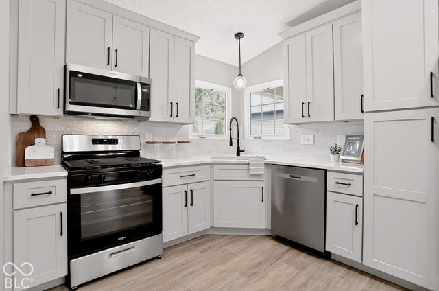 5907 Timber Lake Boulevard, Indianapolis, IN 46237