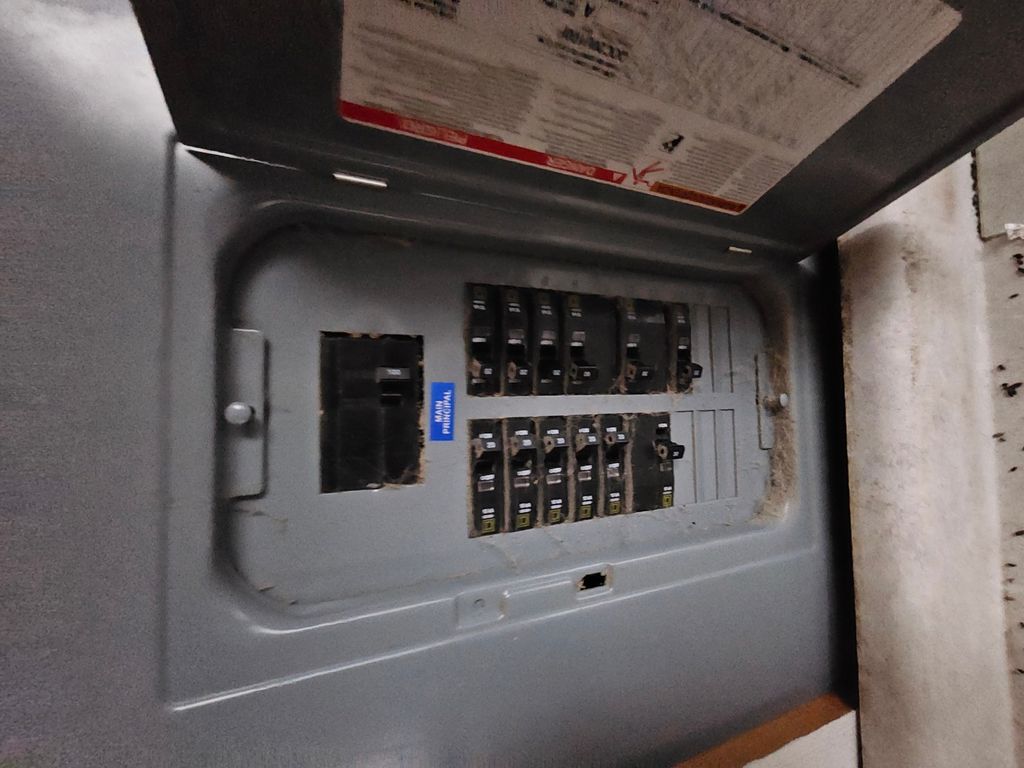 Image 21 of property listing at 724 Park Avenue, Mt Vernon, IL 62864