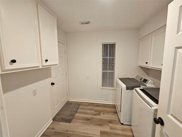 15131 New Hastings Drive, Houston, TX 77095