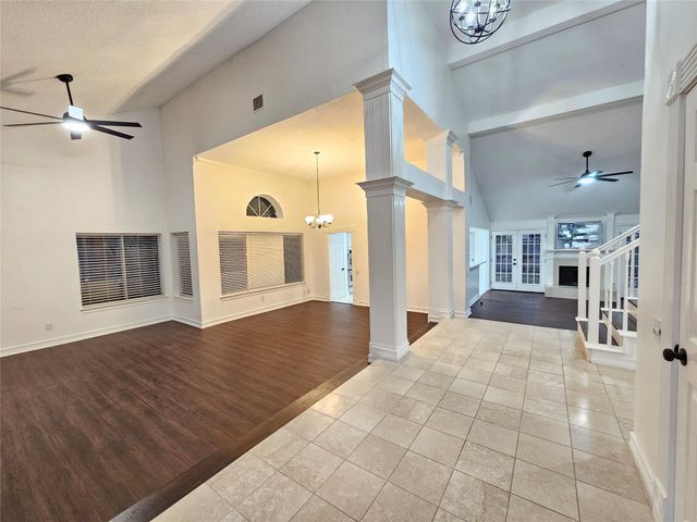 15131 New Hastings Drive, Houston, TX 77095