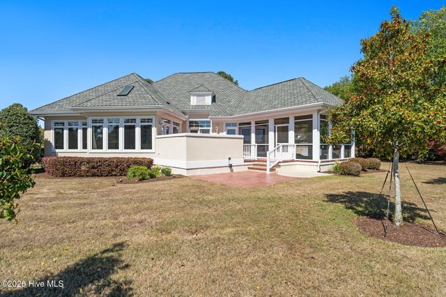 101 Windsor Circle SW, Ocean Isle Beach, NC 28469