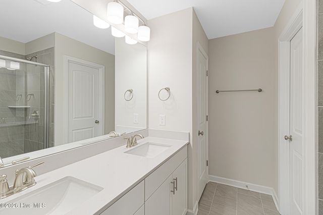 242 Cline Way Unit 124, 1809 Live Oak, Beaufort, NC 28516