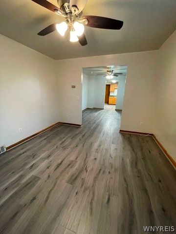 3690 4th Street, Hamburg, NY 14219