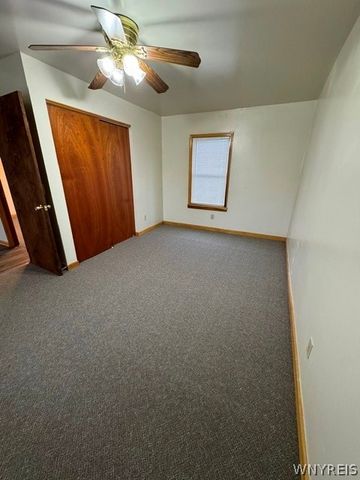 3690 4th Street, Hamburg, NY 14219