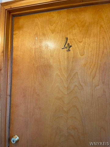 3690 4th Street, Hamburg, NY 14219