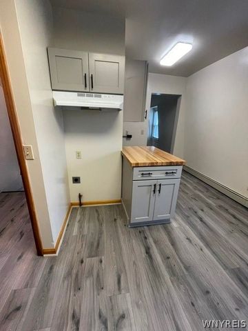 3690 4th Street, Hamburg, NY 14219