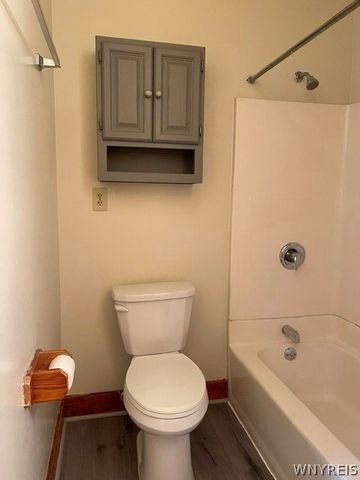 3690 4th Street, Hamburg, NY 14219