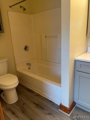 3690 4th Street, Hamburg, NY 14219