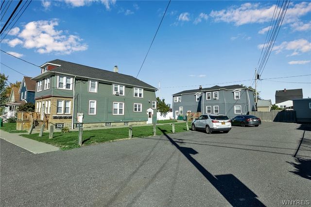 3690 4th Street, Hamburg, NY 14219