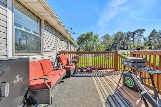1520 Little Catawba Creek RD, Troutville, VA 24175