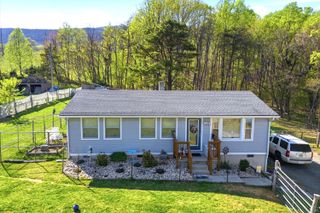1520 Little Catawba Creek RD, Troutville, VA 24175