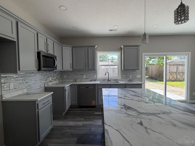 2304 Wilbraham Road, Middletown, OH 45042