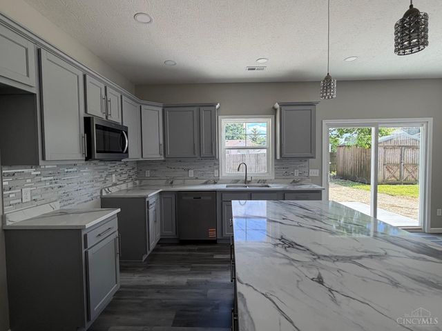 2304 Wilbraham Road, Middletown, OH 45042