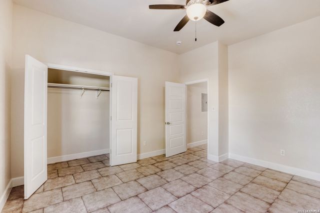 1114 W Myrtle, San Antonio, TX 78201