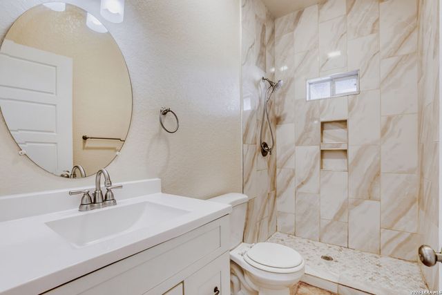 1114 W Myrtle, San Antonio, TX 78201