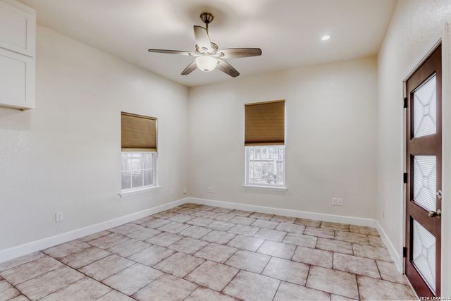 1114 W Myrtle, San Antonio, TX 78201