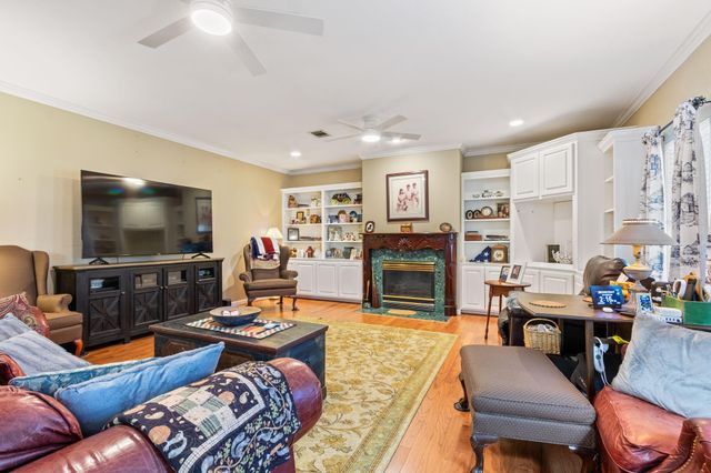 30610 Quinn Road, Tomball, TX 77375