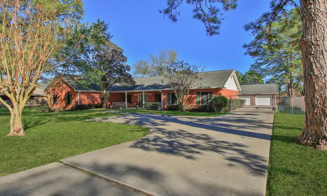 30610 Quinn Road, Tomball, TX 77375
