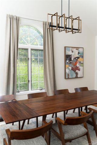 27 Valenza Lane, Blauvelt, NY 10913