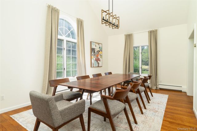 27 Valenza Lane, Blauvelt, NY 10913