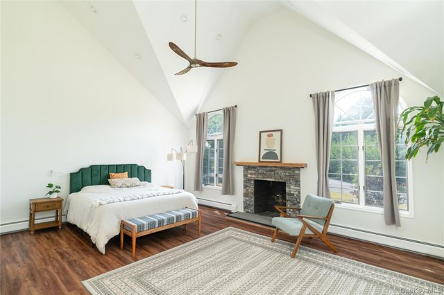 27 Valenza Lane, Blauvelt, NY 10913