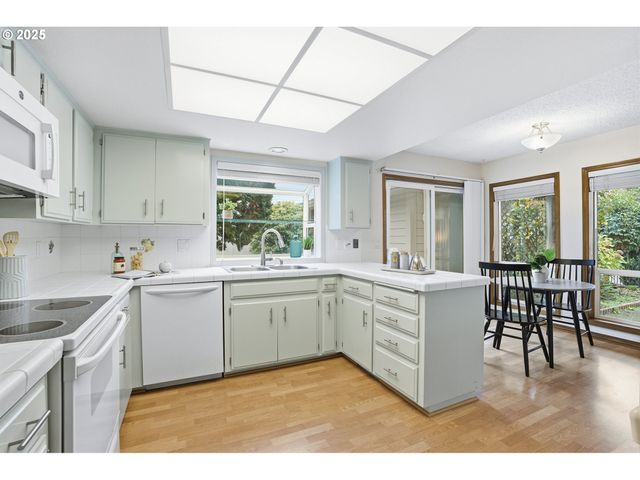 7430 Sw Greens View Ct, Wilsonville, OR 97070