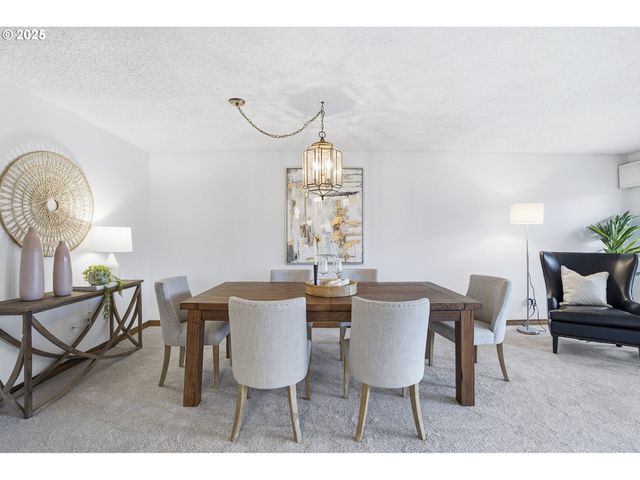 7430 Sw Greens View Ct, Wilsonville, OR 97070