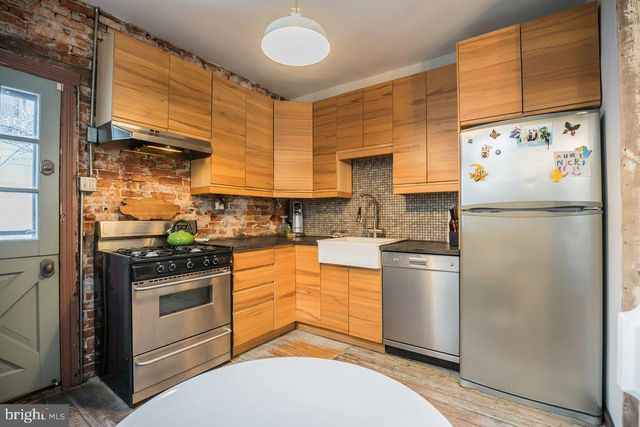 1609 S ROSEWOOD ST, Philadelphia, PA 19145