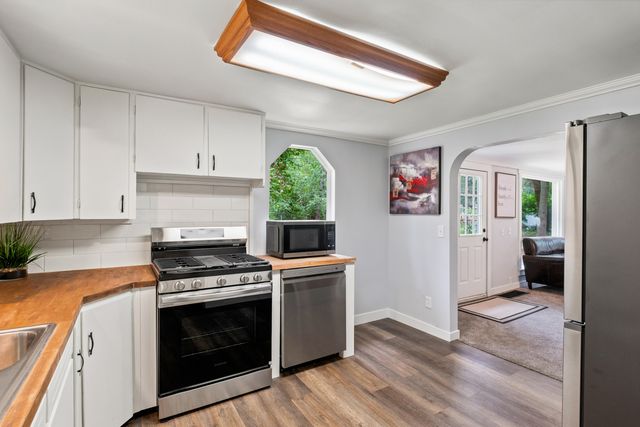 1030 Harding Street NW, Grand Rapids, MI 49544