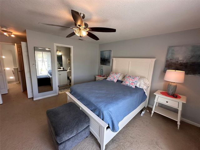 4750 SNOOK DRIVE SE, St Petersburg, FL 33705