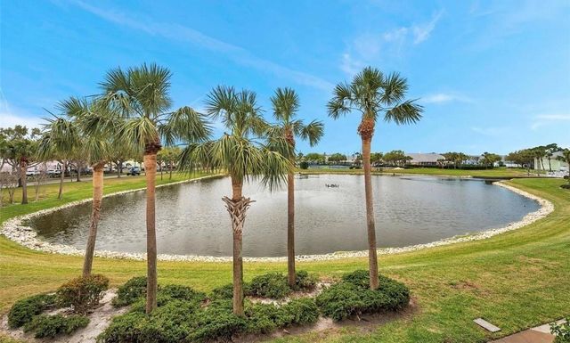 4750 SNOOK DRIVE SE, St Petersburg, FL 33705