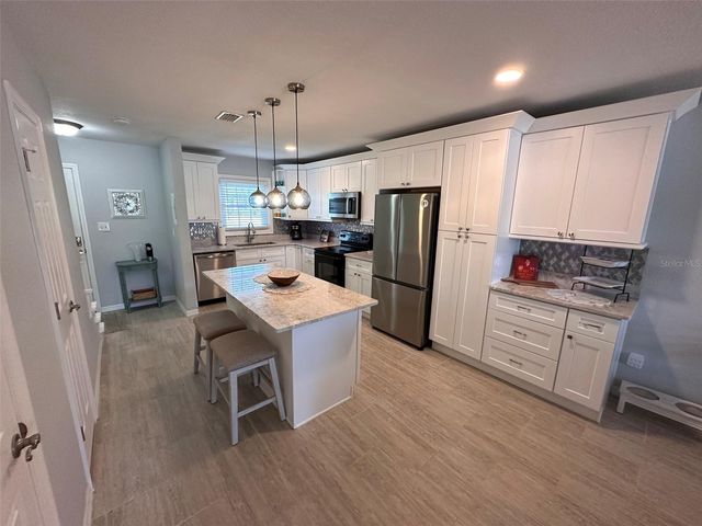 4750 SNOOK DRIVE SE, St Petersburg, FL 33705