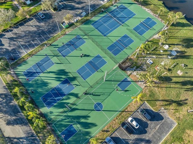 4750 SNOOK DRIVE SE, St Petersburg, FL 33705