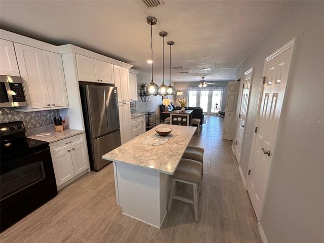 4750 SNOOK DRIVE SE, St Petersburg, FL 33705