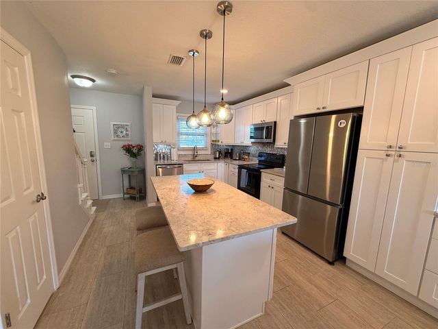 4750 SNOOK DRIVE SE, St Petersburg, FL 33705