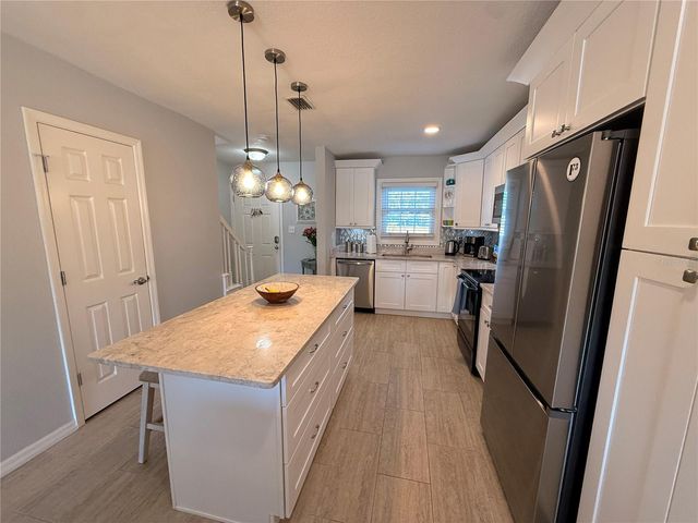 4750 SNOOK DRIVE SE, St Petersburg, FL 33705