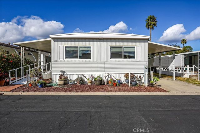 1120 E Mission Road 79, Fallbrook, CA 92028