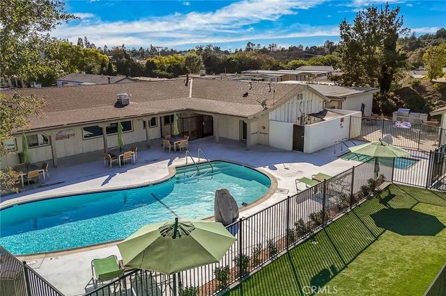 1120 E Mission Road 79, Fallbrook, CA 92028