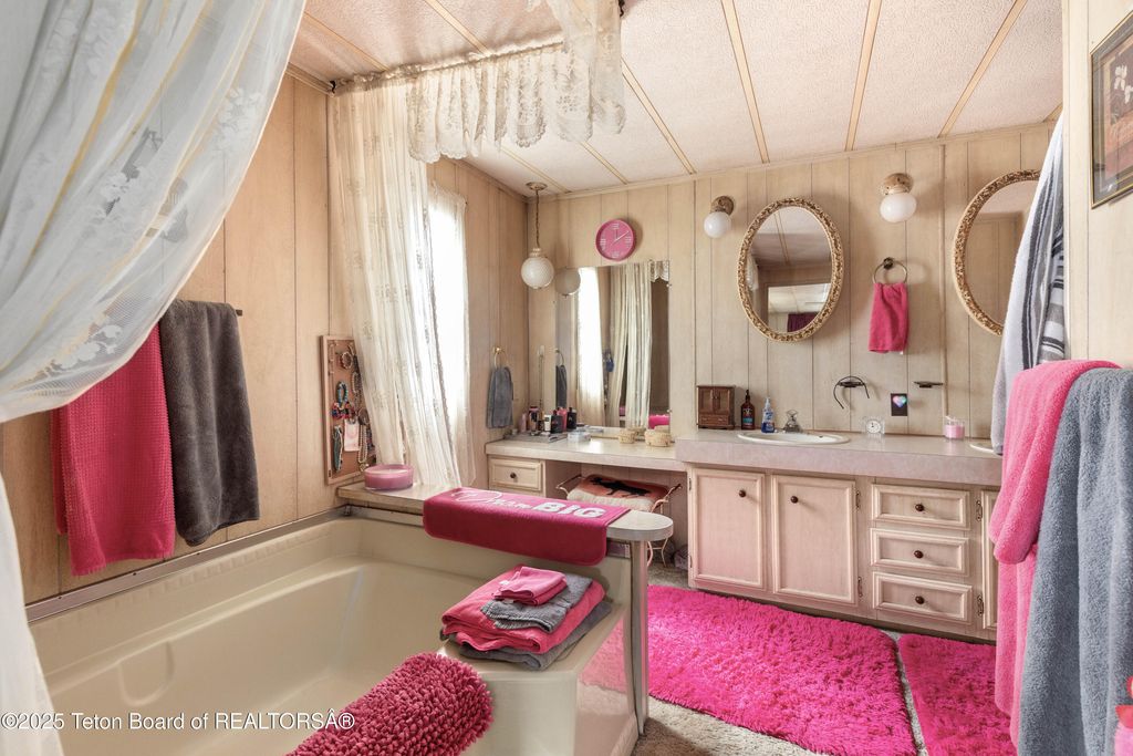 1685 US HIGHWAY 89, Alpine, WY 83128 photo 31