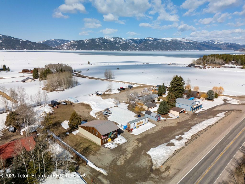 1685 US HIGHWAY 89, Alpine, WY 83128 photo 48