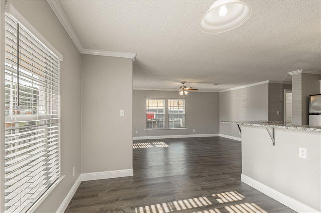 164 Varsity Drive, Huntsville, TX 77340