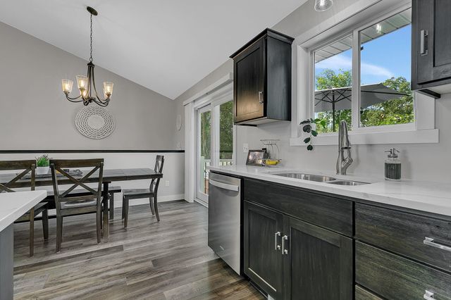 23063 Turquoise Street, Saint Augusta, MN 56301